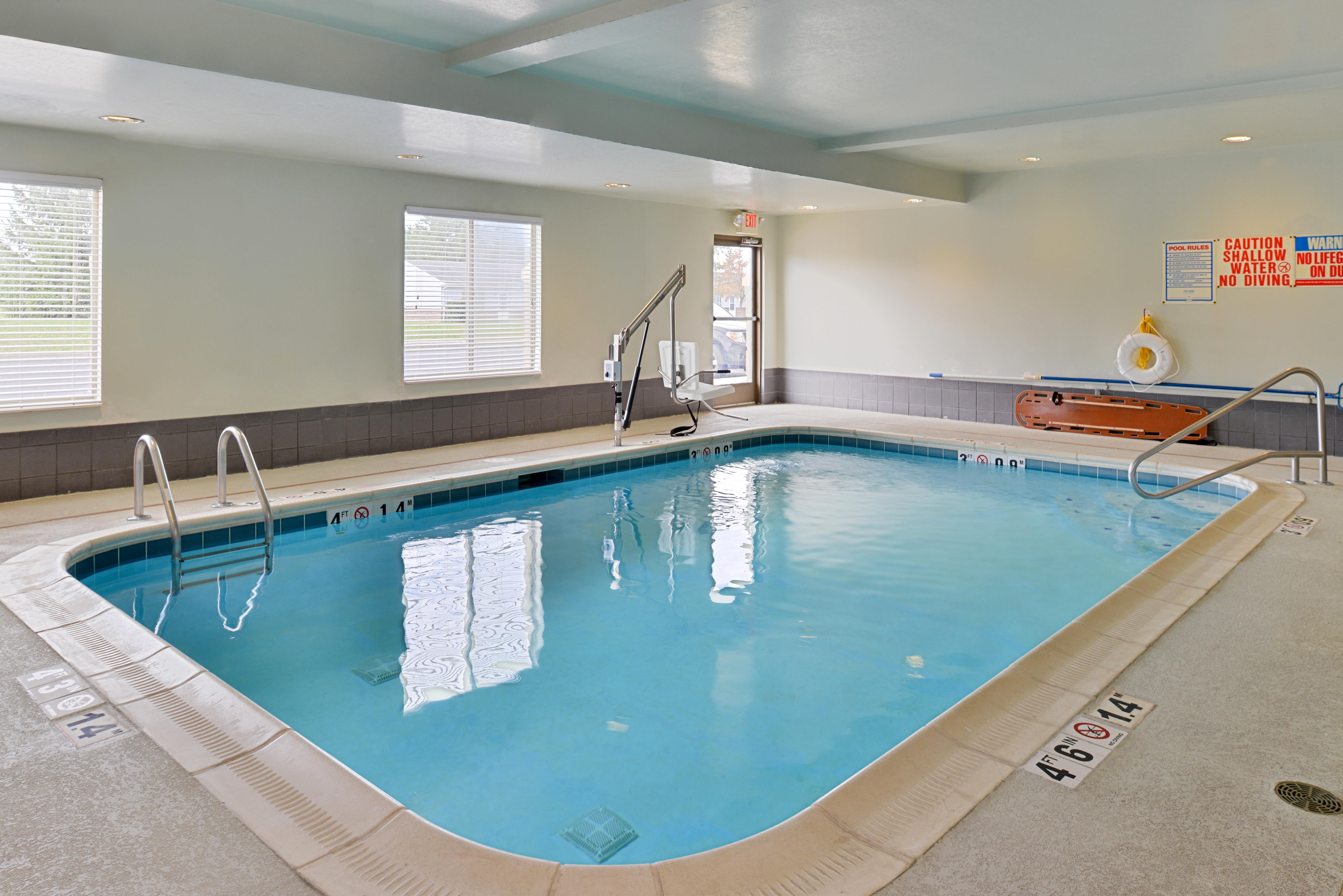 Holiday Inn Express Hotel & Suites Greenville By Ihg Extérieur photo