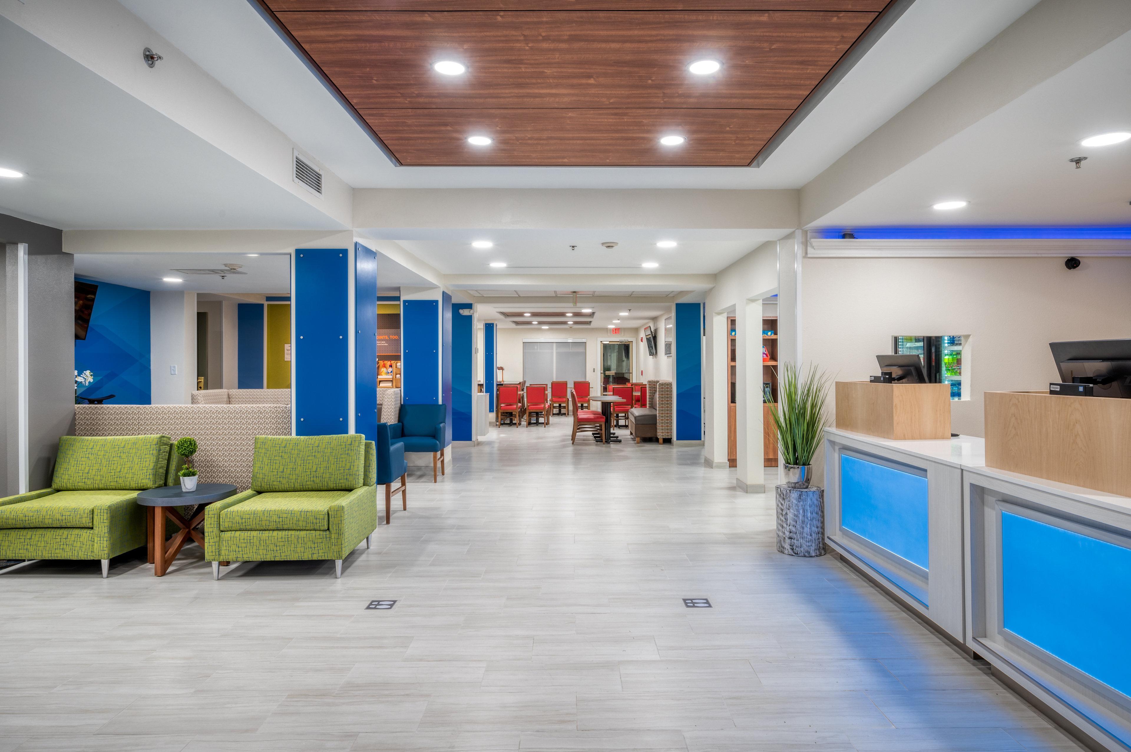 Holiday Inn Express Hotel & Suites Greenville By Ihg Extérieur photo